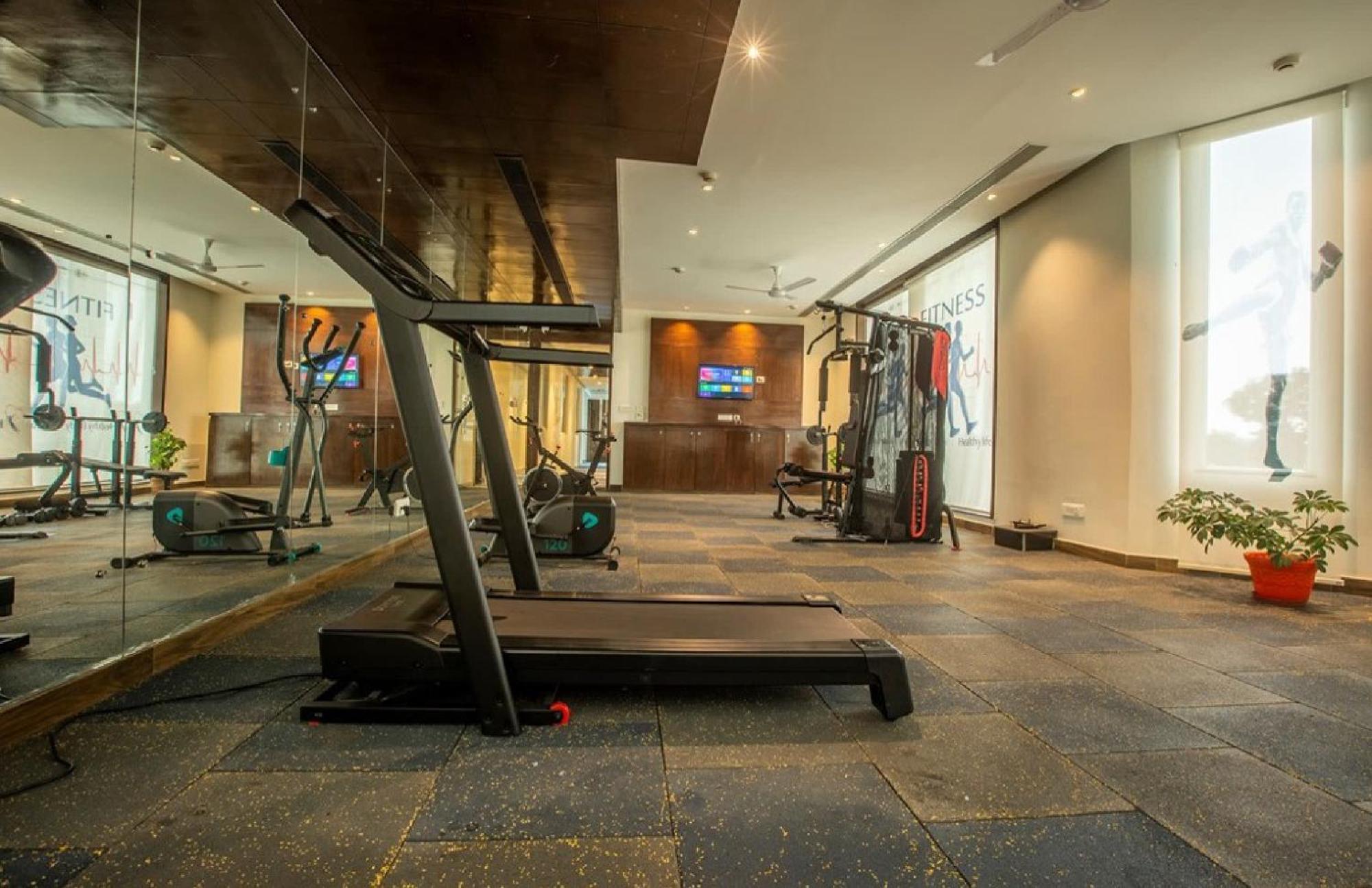 Hotel Aerostay Residency Igi Airport Delhi 뉴델리 외부 사진