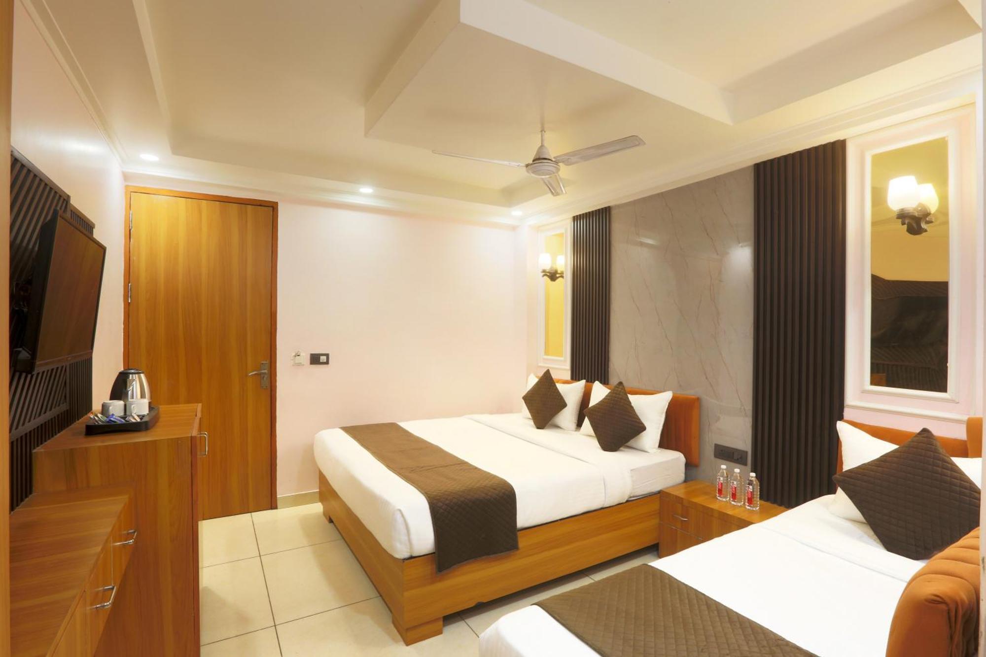 Hotel Aerostay Residency Igi Airport Delhi 뉴델리 외부 사진